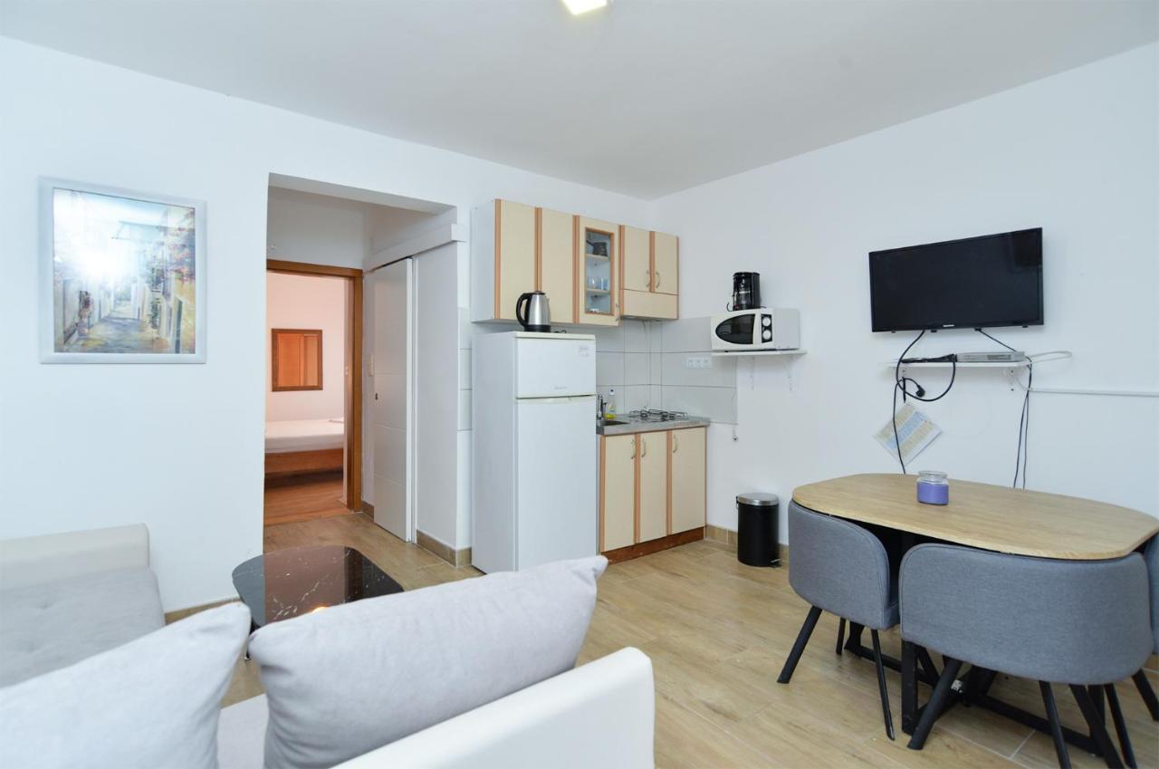 Apartments Orange 709 Fazana Ngoại thất bức ảnh