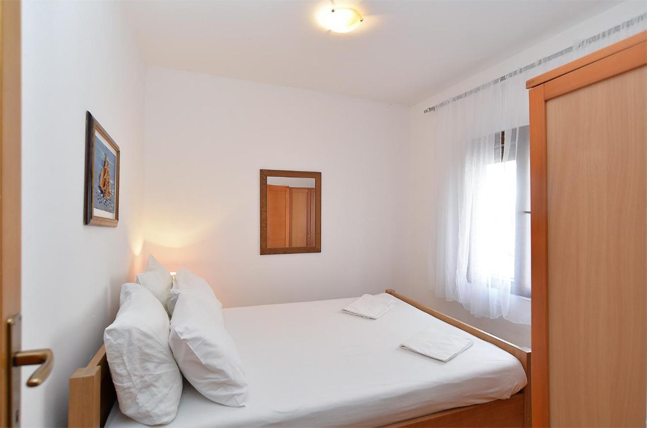 Apartments Orange 709 Fazana Ngoại thất bức ảnh