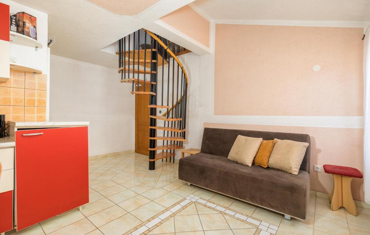 Apartments Orange 709 Fazana Ngoại thất bức ảnh
