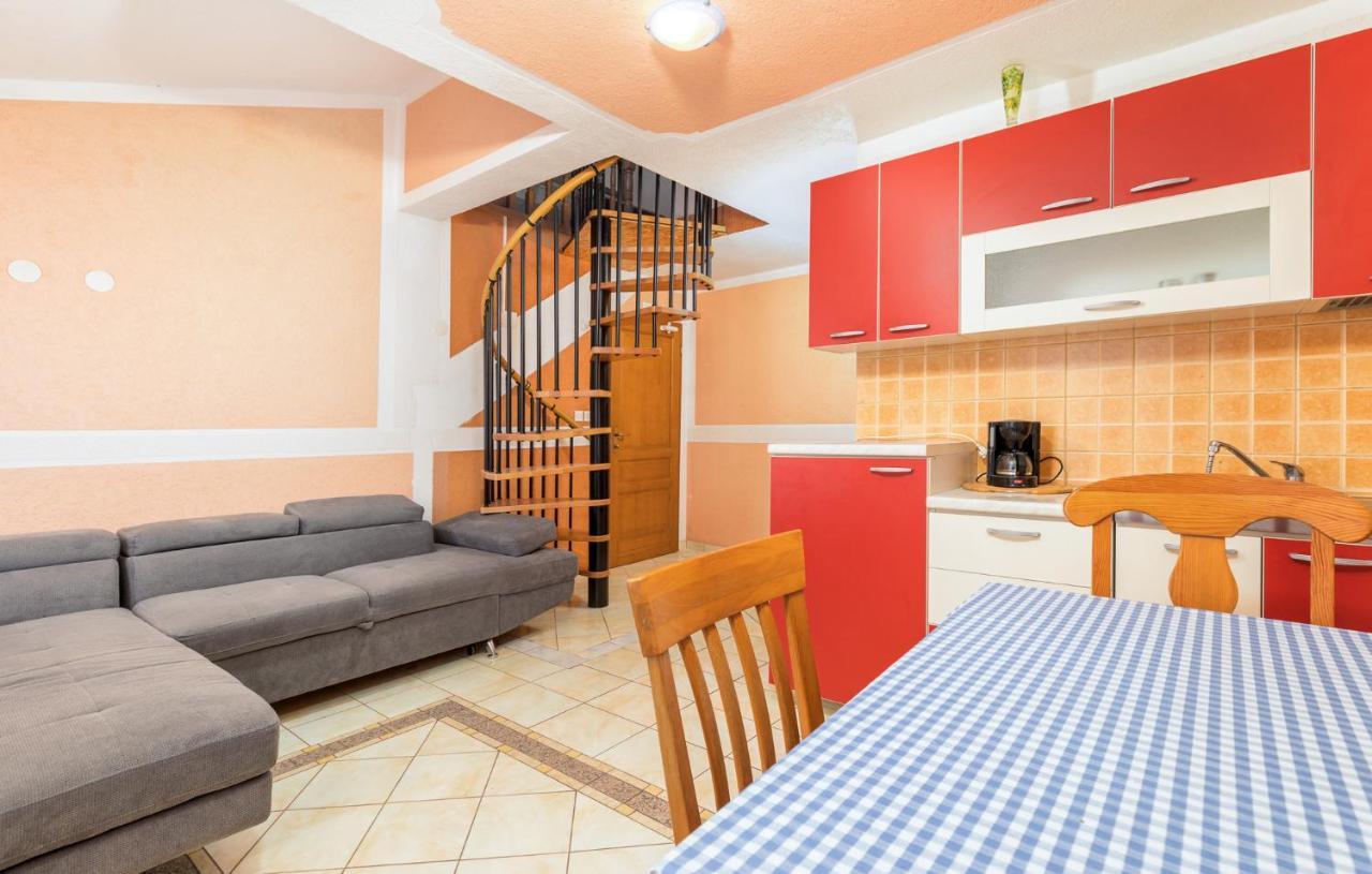 Apartments Orange 709 Fazana Ngoại thất bức ảnh
