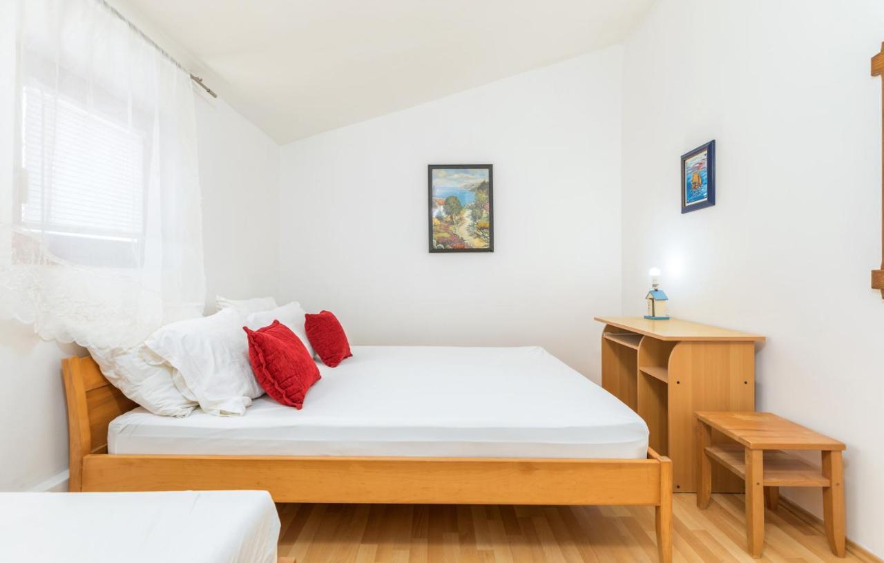 Apartments Orange 709 Fazana Ngoại thất bức ảnh